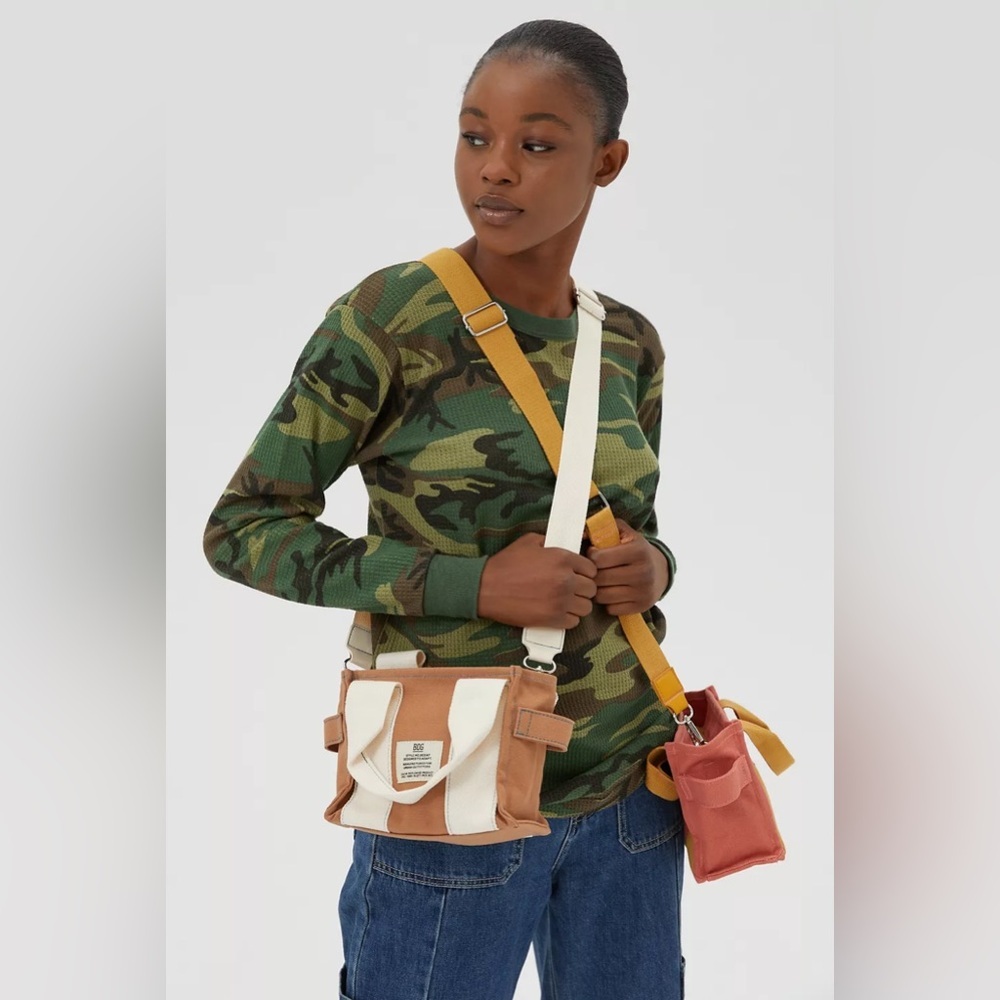 BDG Serena Tote Bag - Tie Dye - Picture 2 of 8